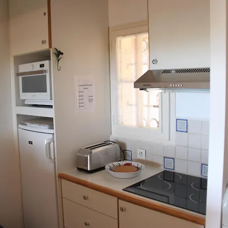 Au Village De Cap Esterel