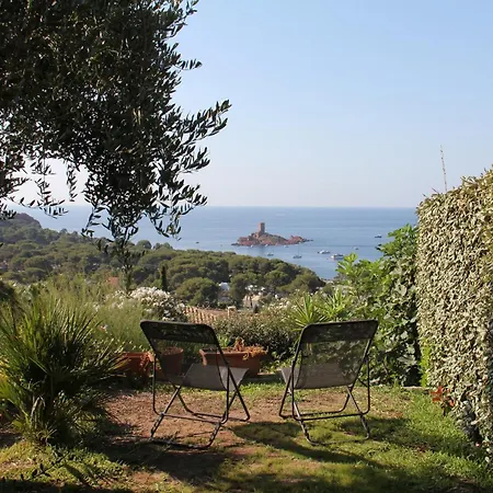 Au Village De Cap Esterel 빌라 *